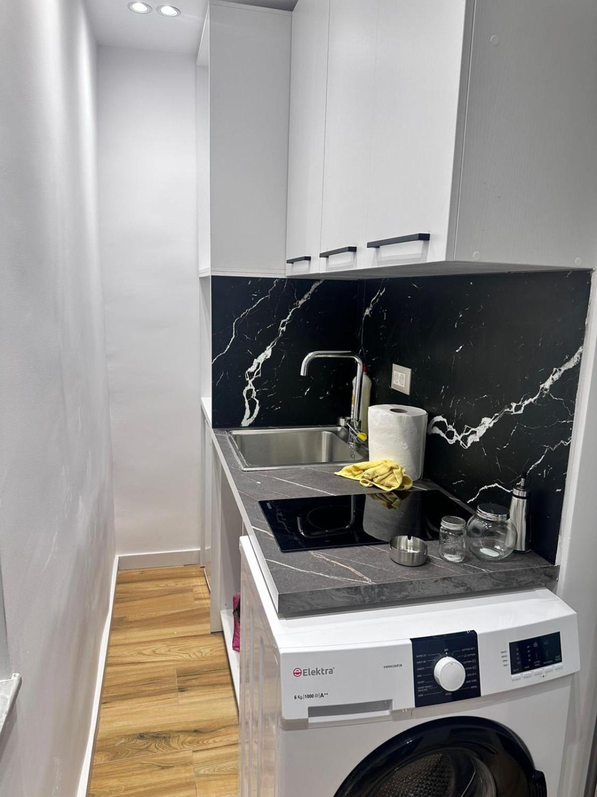 Modern Central Apartments Tirana Exterior photo